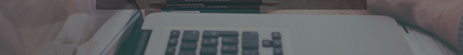 ���ͺ���IT���g�WУ